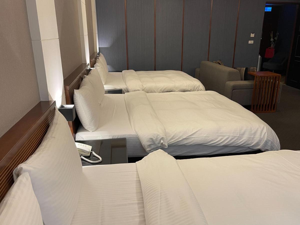 Sun Sweet Hotel Luodong Exterior photo