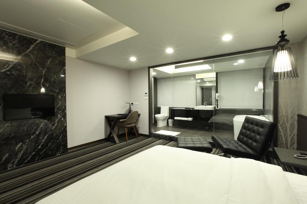 Sun Sweet Hotel Luodong Exterior photo