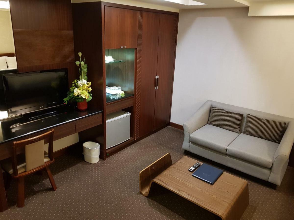 Sun Sweet Hotel Luodong Exterior photo